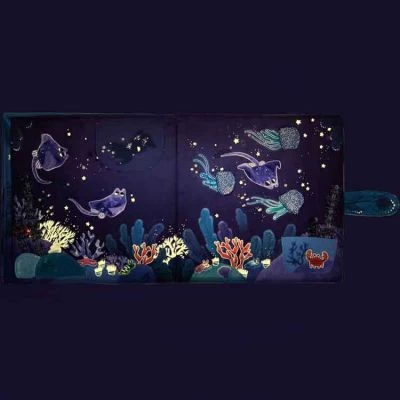 Moulin Roty Grand Livre D'activités En Tissu Les Aventures De Paulie 4 Moulin Roty Grand Livre D'activités En Tissu Les Aventures De Paulie – Image 2