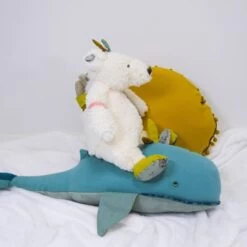 Moulin Roty Peluche Géante Baleine Joséphine Le Voyage D'Olga (60 Cm) -Magasin de jouets peluche geante baleine josephine le voyage d olga 60 cm 4
