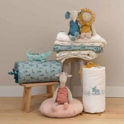 Moulin Roty Peluche Girafe Bibiscus Sous Mon Baobab (37 Cm) -Magasin de jouets peluche girafe bibiscus sous mon baobab 37 cm 4