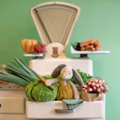 Moulin Roty Peluche Lapin Ocre Trois Petits Lapins (38 Cm) -Magasin de jouets peluche lapin ocre trois petits lapins 38 cm 2