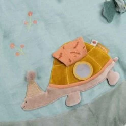 Moulin Roty Tapis D'éveil Trois Petits Lapins -Magasin de jouets tapis d eveil trois petits lapins 2