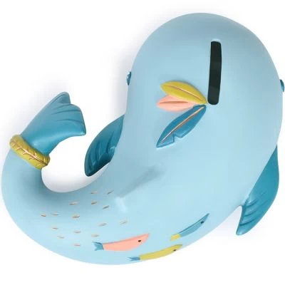 Moulin Roty Tirelire Baleine Joséphine Le Voyage D'Olga 4 Moulin Roty Tirelire Baleine Joséphine Le Voyage D'Olga – Image 2